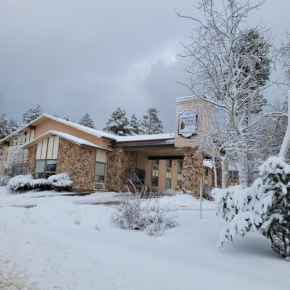  Pinetop Studio Suites  Пайнтоп-Лейксайд